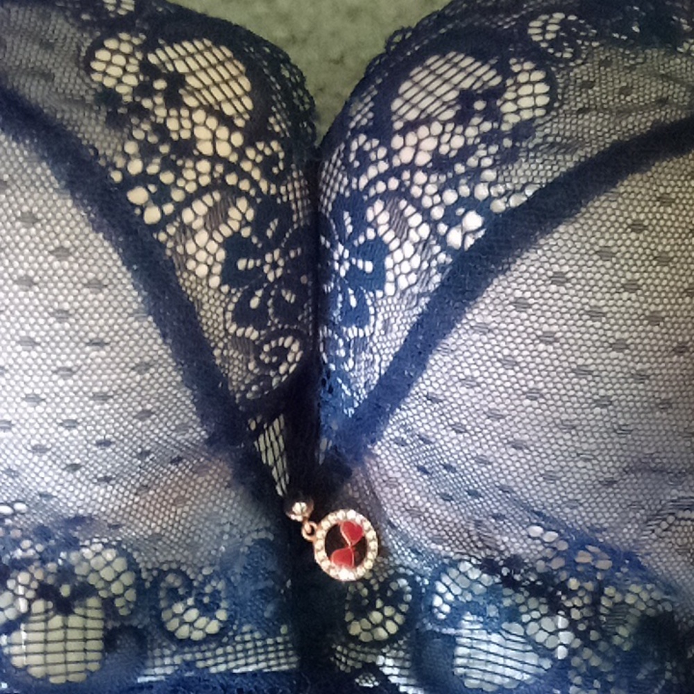 Fall Sweet bras - Picture 2 of 7